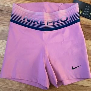 Women’s XS Pink Nike Pro Shorts NWT